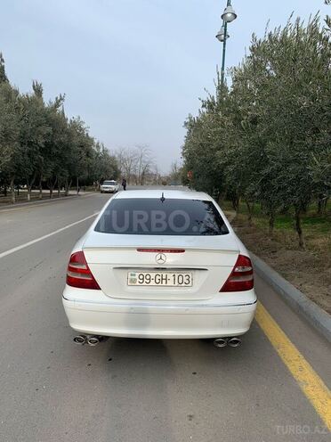 Mercedes E 240 2002, 355,000 km - 2.4 l - Bakı