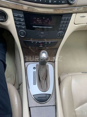 Mercedes E 240 2002, 355,000 km - 2.4 l - Bakı