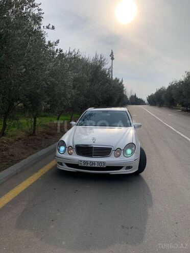 Mercedes E 240 2002, 355,000 km - 2.4 l - Bakı