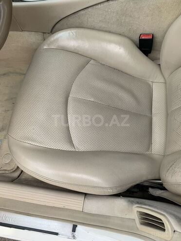 Mercedes E 240 2002, 355,000 km - 2.4 l - Bakı