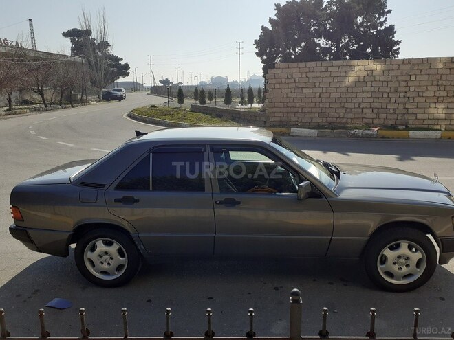 Mercedes 190 1992, 250,000 km - 2.0 l - Bakı