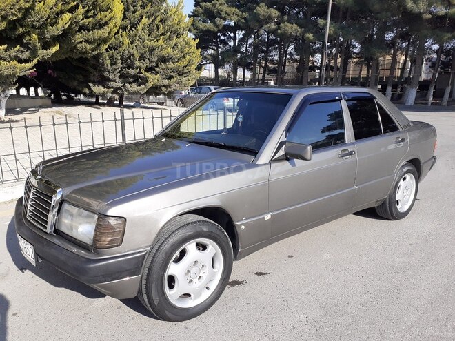 Mercedes 190 1992, 250,000 km - 2.0 l - Bakı