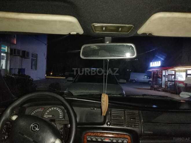 Opel Vectra 1996, 393,000 km - 1.8 л - Bakı