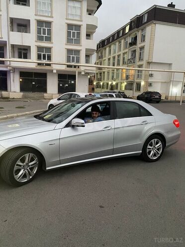 Mercedes E 250 2009, 480,000 km - 2.2 l - Bakı