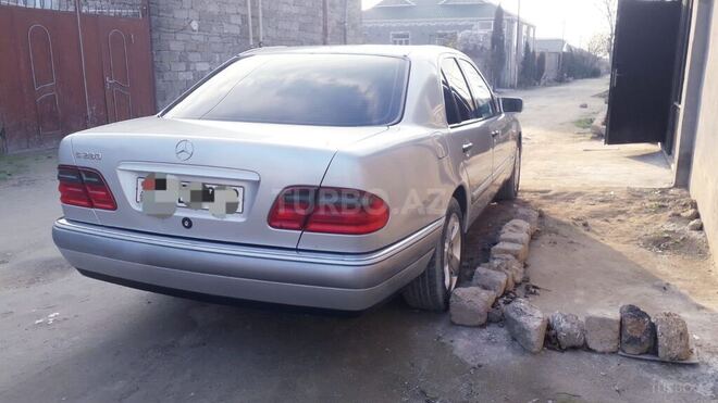 Mercedes E 280 1997, 202,008 km - 2.8 л - Bakı