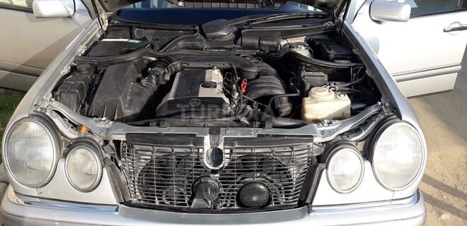 Mercedes E 280 1997, 202,008 km - 2.8 л - Bakı