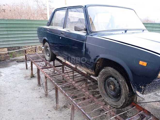 LADA (VAZ) 2105 1982, 356,255 km - 1.5 l - Qax