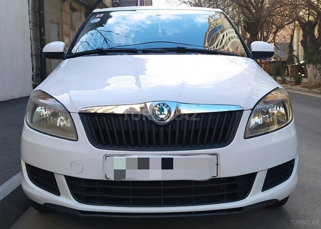 Skoda Fabia 2011, 300,000 km - 1.2 l - Bakı