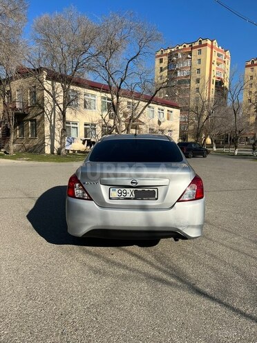 Nissan Sunny 2014, 174,200 km - 1.5 l - Bakı