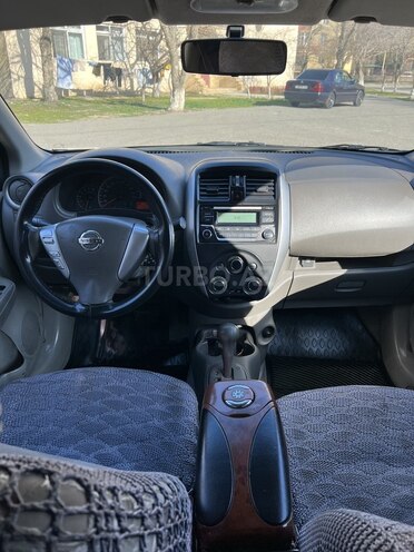 Nissan Sunny 2014, 174,200 km - 1.5 l - Bakı