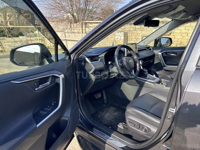 Toyota RAV4 2019, 42,000 km - 2.5 l - Bakı