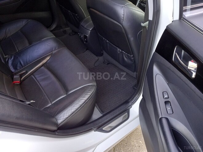 Hyundai Sonata 2011, 133,000 km - 2.0 l - Bakı