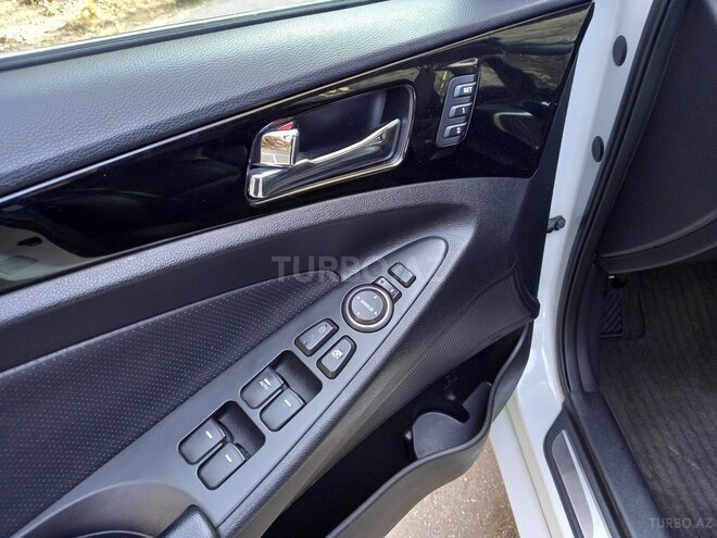 Hyundai Sonata 2011, 133,000 km - 2.0 l - Bakı