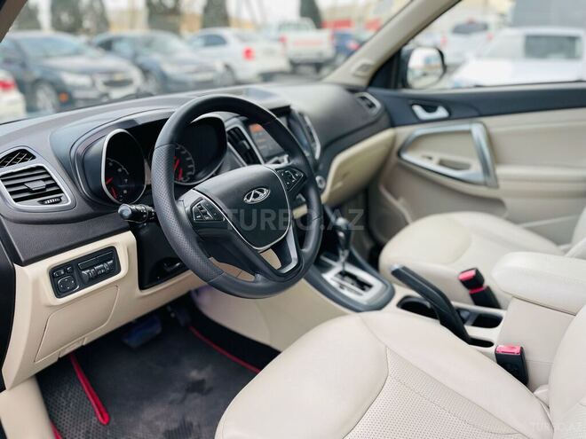 Chery  2015, 102,000 km - 2.0 l - Bakı