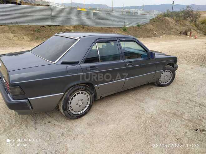 Mercedes 190 1992, 422,000 km - 2.0 l - Beyləqan