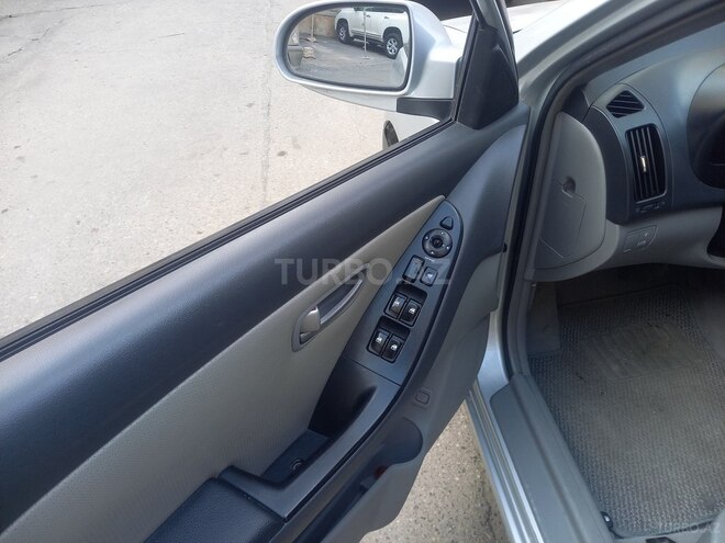 Hyundai Elantra 2006, 280,000 km - 1.6 l - Bakı