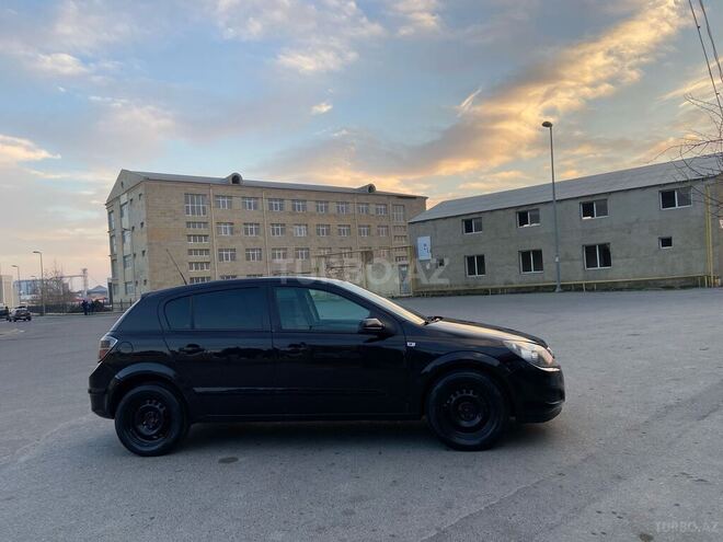 Opel Astra 2009, 127,200 km - 1.3 l - Bakı