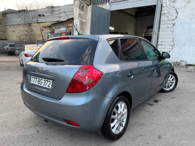 Kia Ceed 2007, 215,800 km - 1.4 l - Bakı