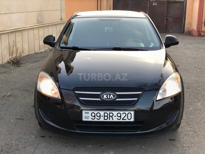 Kia Ceed 2009, 215,000 km - 1.6 l - Ağcabədi
