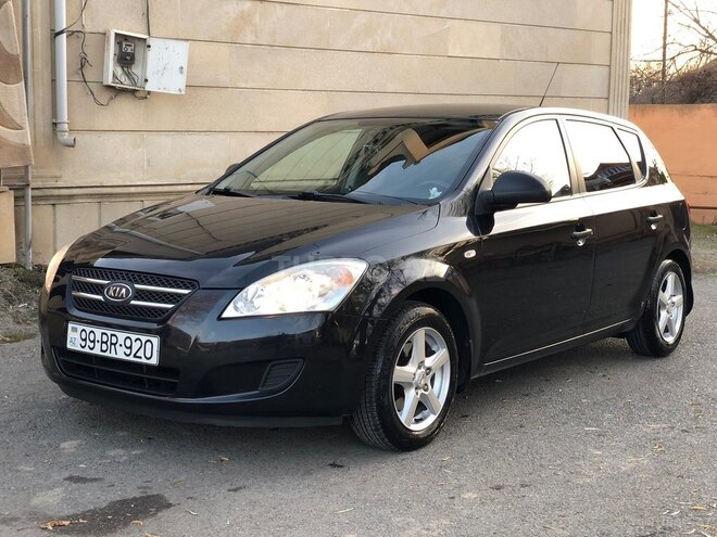 Kia Ceed 2009, 215,000 km - 1.6 l - Ağcabədi