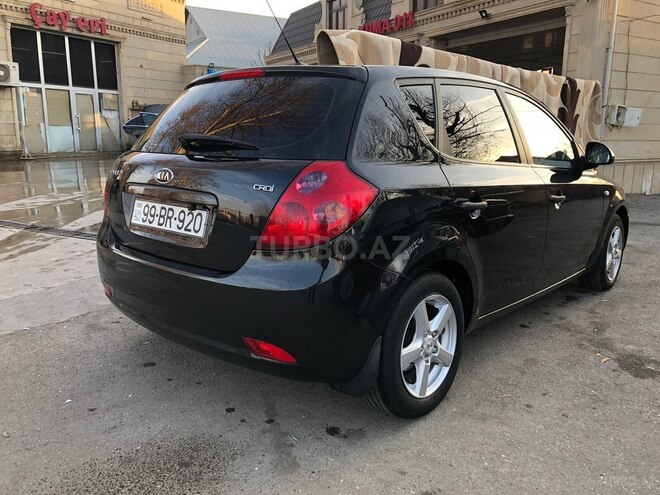 Kia Ceed 2009, 215,000 km - 1.6 l - Ağcabədi