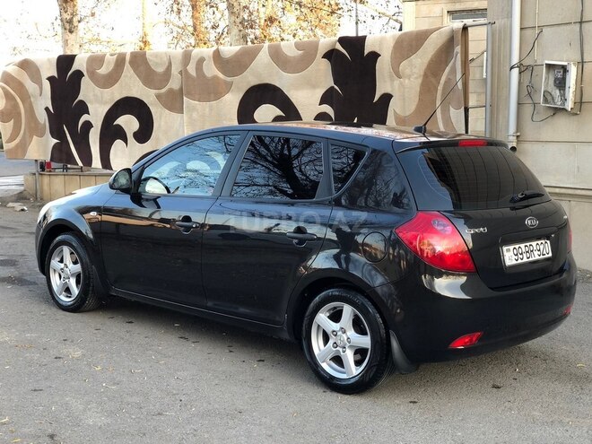 Kia Ceed 2009, 215,000 km - 1.6 l - Ağcabədi