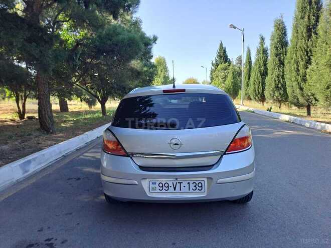 Opel Astra 2005, 244,000 km - 1.4 l - Gəncə