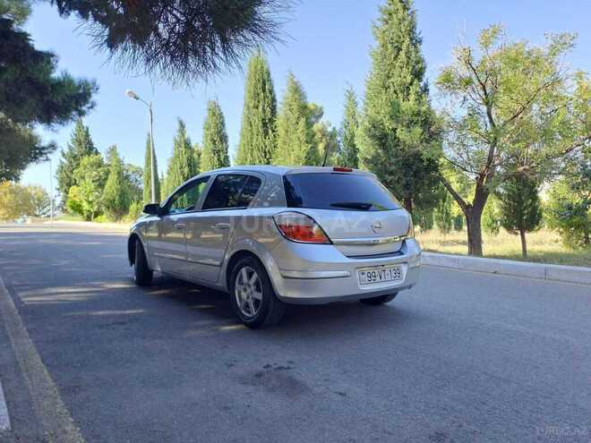 Opel Astra 2005, 244,000 km - 1.4 l - Gəncə