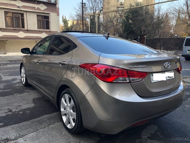 Hyundai Elantra 2012, 97,000 km - 1.8 л - Bakı