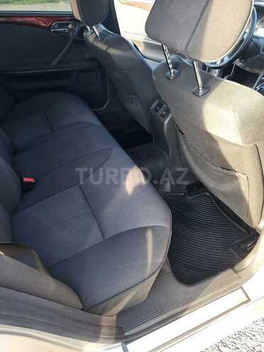 Mercedes E 260 2000, 390,000 km - 2.6 л - Bakı