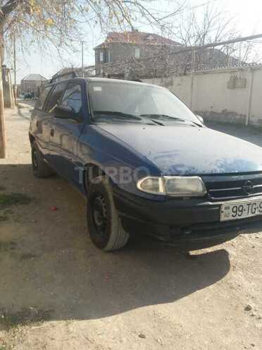 Opel Astra 1994, 300,000 km - 1.7 l - Bakı