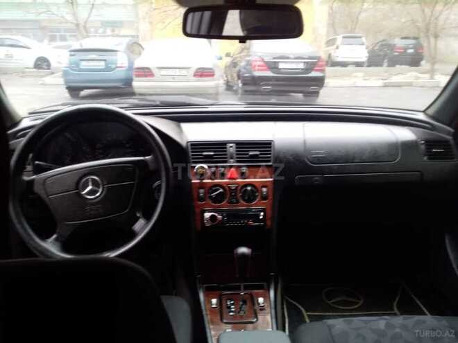 Mercedes C 180 2000, 370,000 km - 1.8 л - Bakı