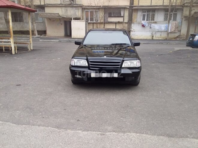Mercedes C 180 2000, 370,000 km - 1.8 л - Bakı