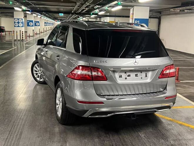 Mercedes  2015, 99,000 km - 2.1 l - Bakı