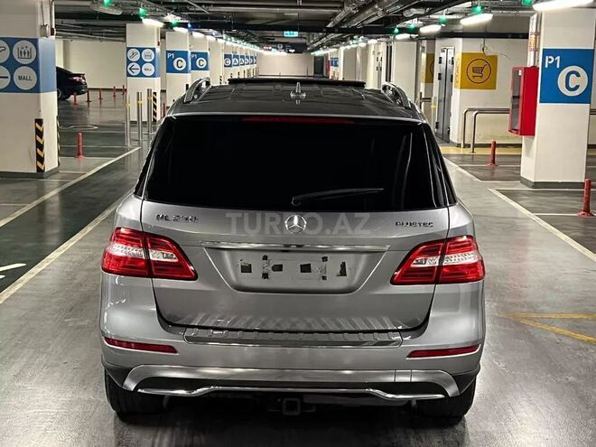 Mercedes  2015, 99,000 km - 2.1 l - Bakı