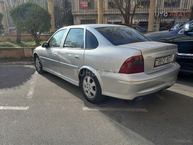 Opel Vectra 2001, 345,678 km - 2.2 l - Bakı