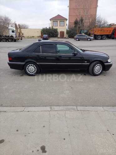 Mercedes C 250 1999, 150,000 km - 2.5 l - Bakı