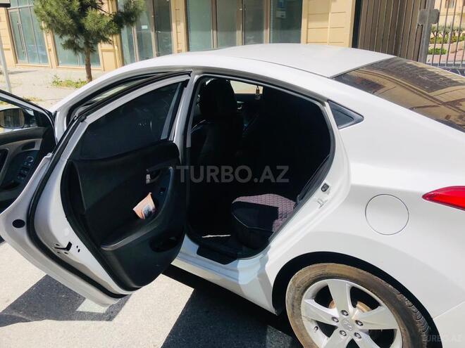 Hyundai Elantra 2011, 223,400 km - 1.8 l - Bakı