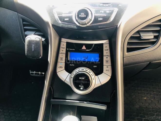 Hyundai Elantra 2011, 223,400 km - 1.8 l - Bakı