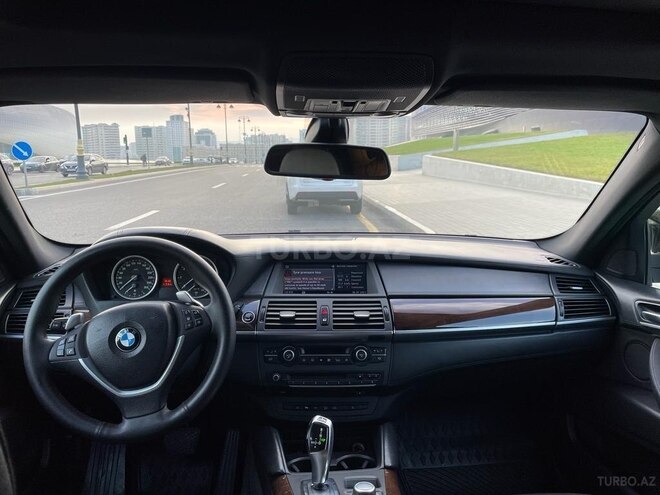 BMW X6 2009, 135,000 km - 4.4 l - Bakı