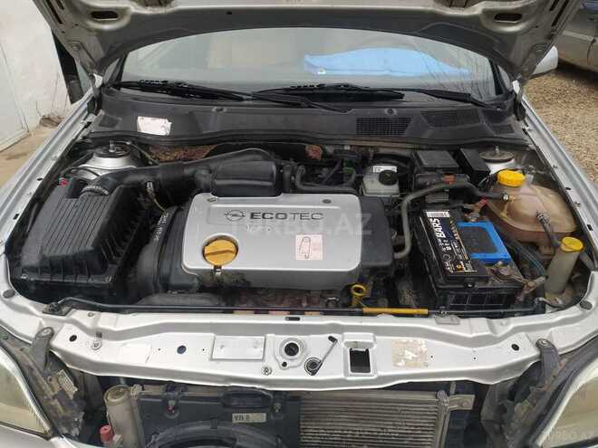 Opel Astra 1999, 240,800 km - 1.6 л - Qusar