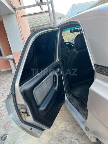 GAZ 31105 2004, 173,941 km - 2.3 l - Ucar