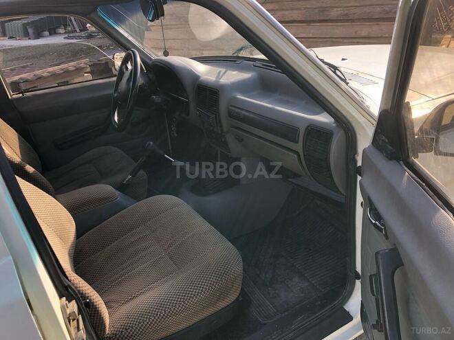 GAZ 3110 1999, 150,000 km - 2.4 l - Bakı