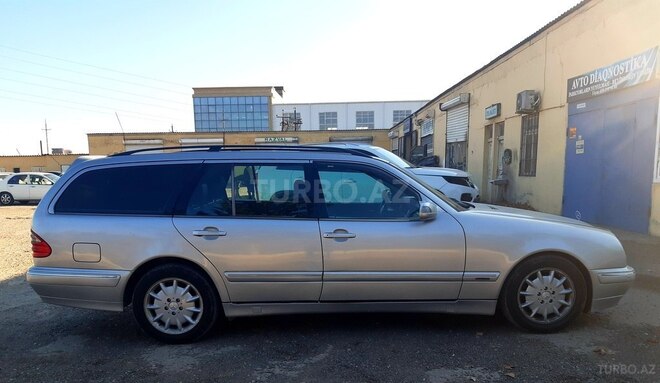 Mercedes E 240 2000, 250,000 km - 2.4 l - Sumqayıt