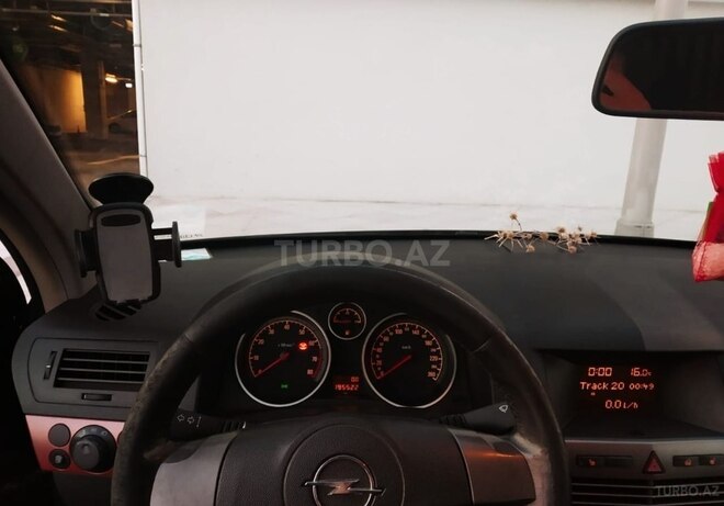 Opel Astra 2005, 220,000 km - 1.4 l - Bakı