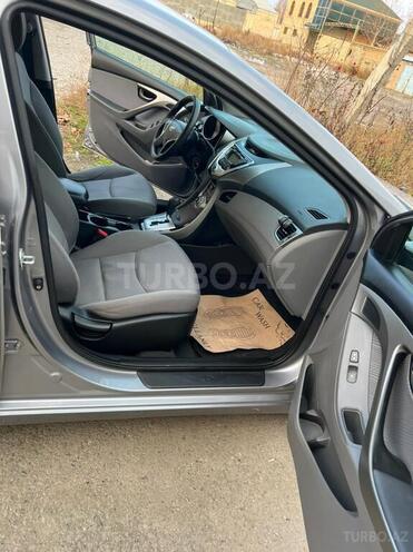 Hyundai Elantra 2011, 244,620 km - 1.8 l - Yevlax
