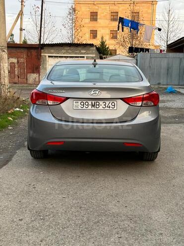 Hyundai Elantra 2011, 244,620 km - 1.8 l - Yevlax