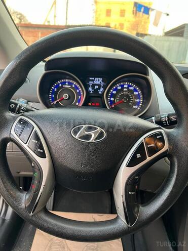Hyundai Elantra 2011, 244,620 km - 1.8 l - Yevlax