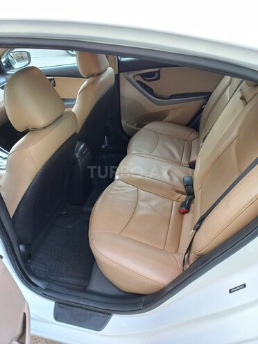 Hyundai Elantra 2013, 136,000 km - 1.8 l - Şirvan