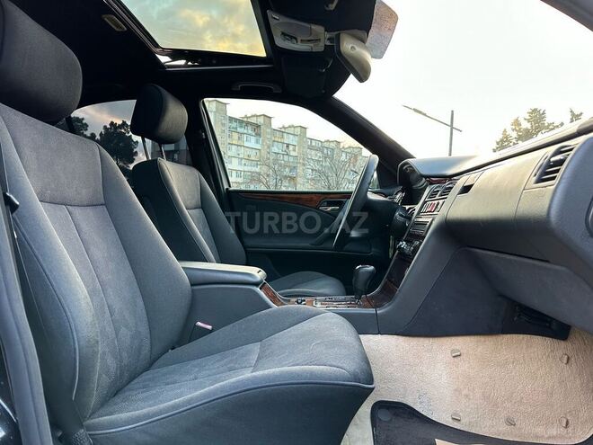 Mercedes E 320 1999, 214,000 km - 3.2 l - Bakı